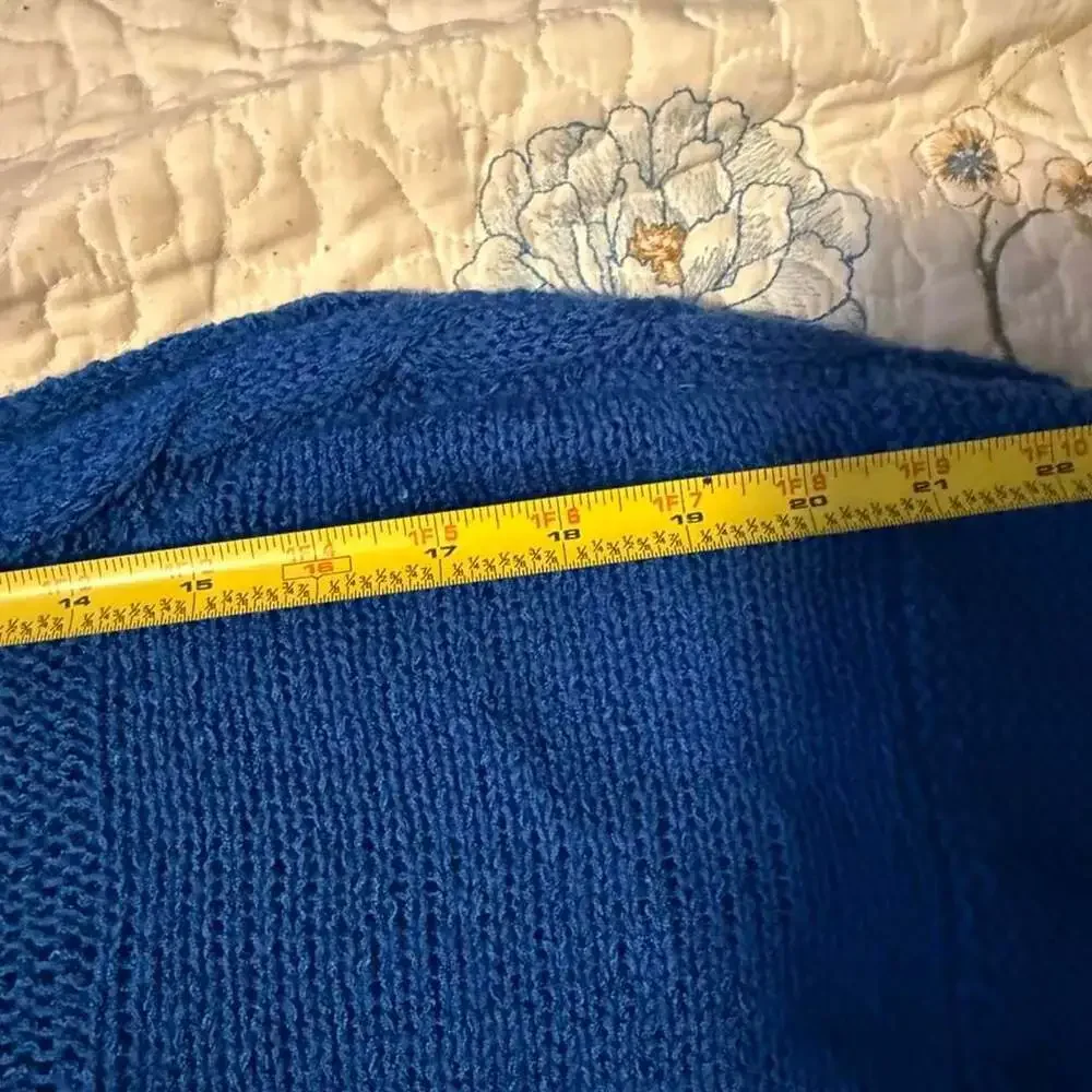 Other blue knit